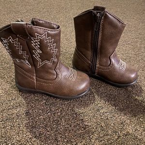Cow boots
